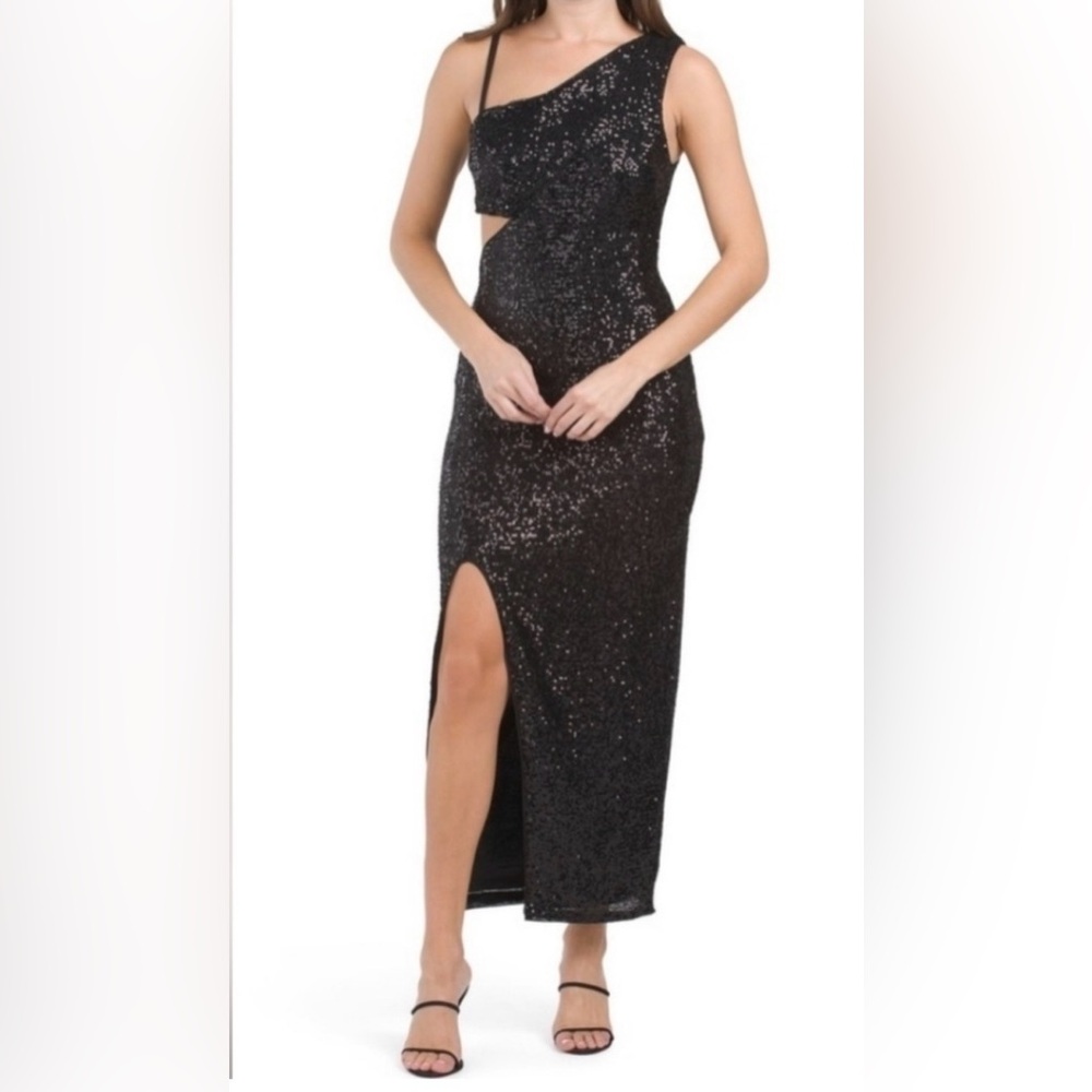 NEW One Shoulder Side Cutout Dress in Black Sequins. Prom, weddings, Black Tie.